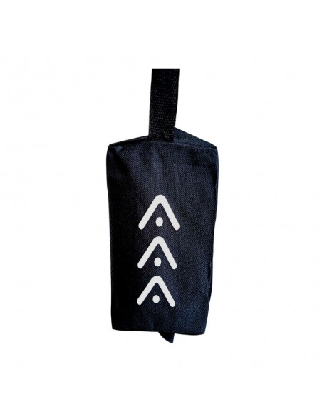 Pack Completo Espinilleras Fútbol ARTIZA negras, con Calcetines Antideslizantes ARTIZA negros, Medias Sujeta Espinilleras negras