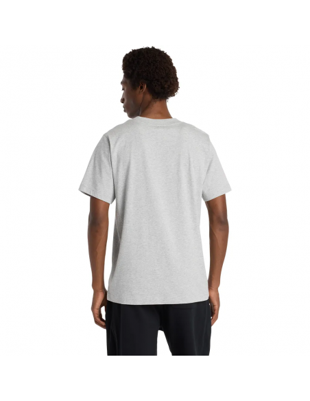 Camiseta NEW BALANCE SE SPEK LOGO TEE MT53502 AG Gris