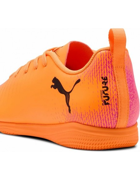 Bota futbol sala Puma-FUTURE 8 PLAY IT 108606-03  -NARANJA-ROJO