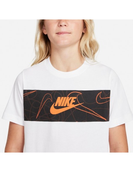 Nike Sportswear Big Kids (Boys) T SP22