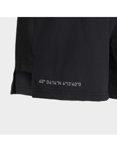 Pantalon corto negr0 R-City running Joma negro...